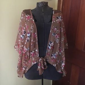 Kimono with Tie Waste